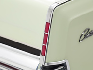 The Classic Motor Company - 1967 Lincoln Continental 7Y86G806920 - Cameo Green - Studio